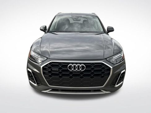 Used 2023 Audi Q5 2.0T Premium Plus w/ Premium Plus Package AWD/4WD image 2