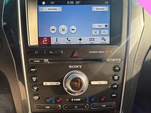 Used 2017 Ford Explorer Sport w/ Equipment Group 401A AWD/4WD image 12