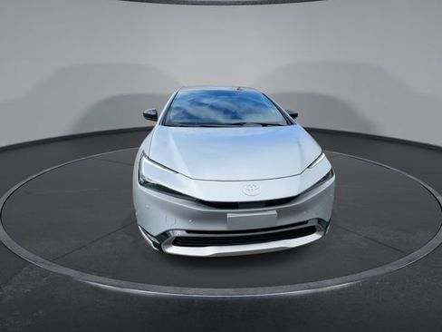 New 2026 Toyota Prius Plug-In Hybrid image 4