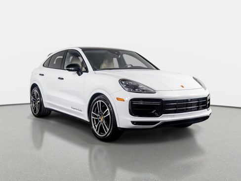 Used 2023 Porsche Cayenne Turbo w/ Premium Package Plus (PI3) AWD/4WD image 5