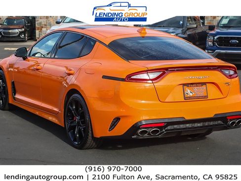 Used 2019 Kia Stinger GTS image 2