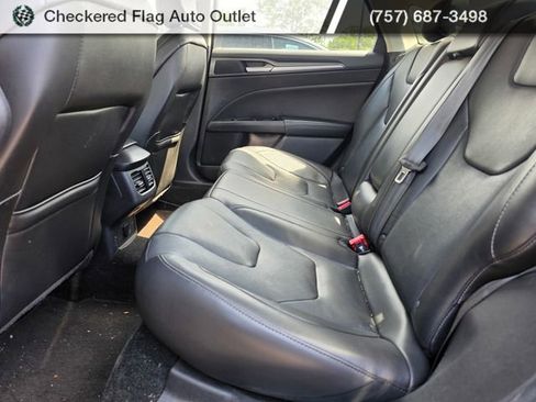 Used 2016 Ford Fusion Titanium FWD image 20