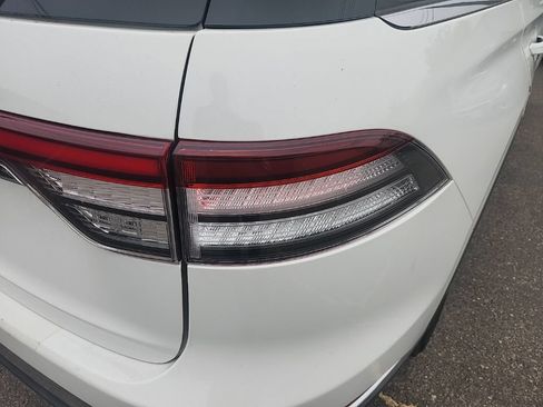 Used 2022 Lincoln Aviator 2WD w/ Premium Package image 14