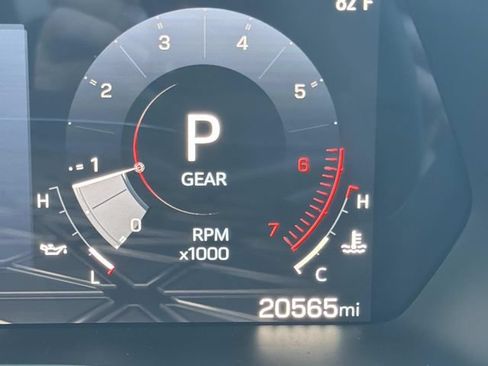 Used 2024 GMC Canyon AT4X AWD/4WD image 27