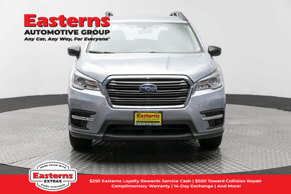 Used 2022 Subaru Ascent 8-Passenger AWD/4WD image 3