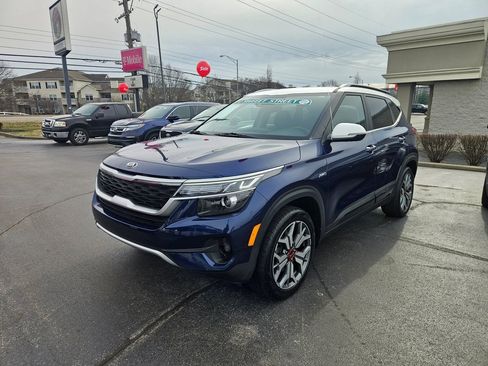 Used 2021 Kia Seltos S image 2