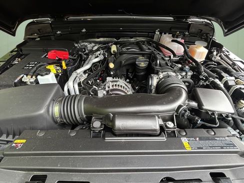 Certified 2025 Jeep Gladiator Rubicon w/ Convenience Group AWD/4WD image 10