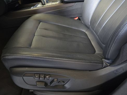 Used 2018 BMW X5 xDrive40e AWD/4WD image 32