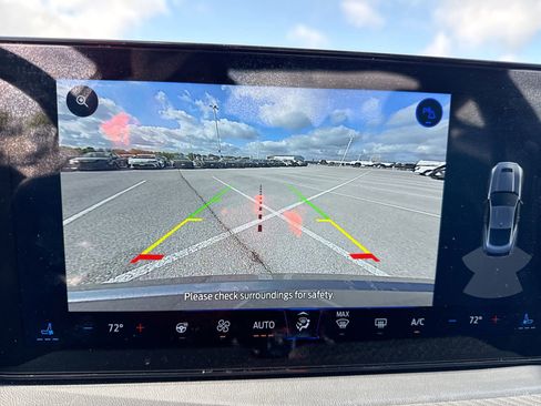 Used 2025 Ford Mustang Premium image 22