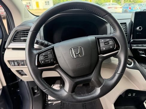 Used 2025 Honda Odyssey EX-L image 34