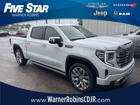 Used 2026 GMC Sierra 1500 Denali AWD/4WD image 1