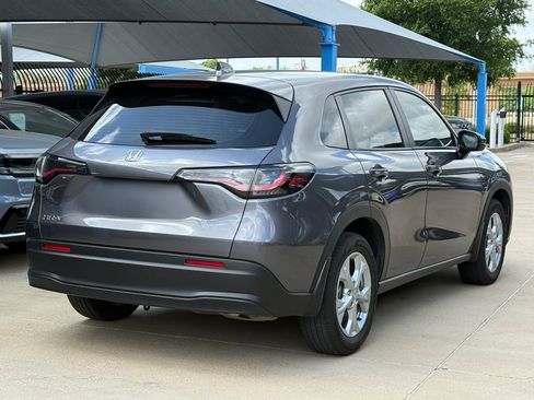 Used 2025 Honda HR-V LX image 5