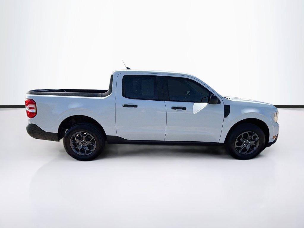 Used 2024 Ford Maverick XL FWD image 4