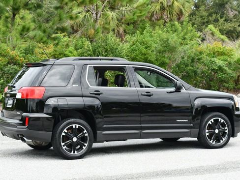 Used 2017 GMC Terrain SLT w/ Open Road Package image 6