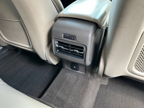 Used 2020 Lincoln Corsair AWD w/ Equipment Group 101A image 22