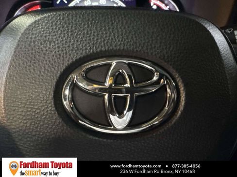 Used 2023 Toyota RAV4 XLE Premium AWD/4WD image 34