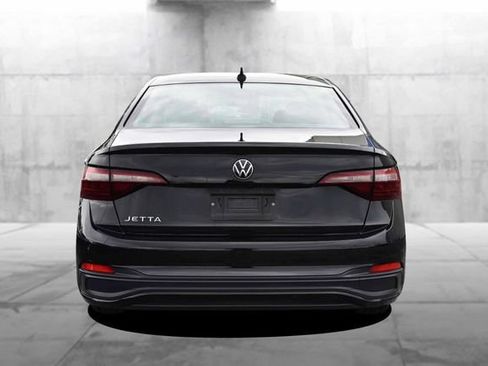 Used 2024 Volkswagen Jetta S FWD image 6