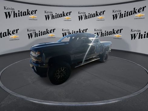 Used 2017 Chevrolet Silverado 1500 LT w/ All Star Edition image 4