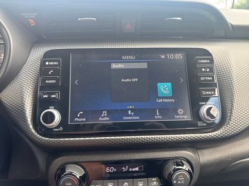 Used 2021 Nissan Kicks SV FWD image 20