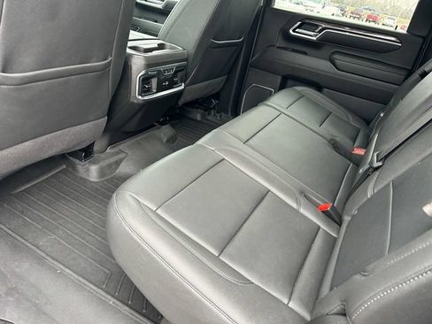 Used 2025 Chevrolet Silverado 2500 LTZ w/ LTZ Premium Package AWD/4WD image 12