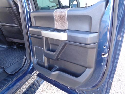 Used 2017 Ford F250 Lariat w/ Lariat Value Package image 81