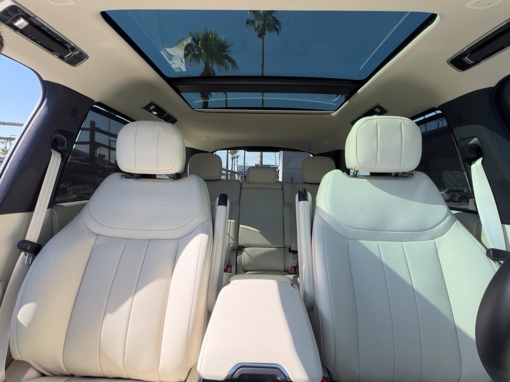 New 2026 Land Rover Range Rover SE AWD/4WD image 7