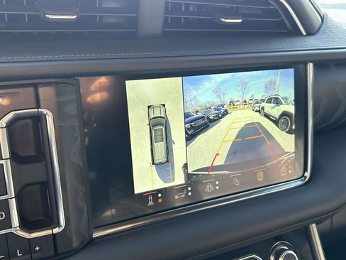 Certified 2024 GMC Yukon XL Denali w/ Advanced Technology Package image 33