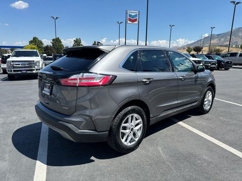 Certified 2024 Ford Edge SEL AWD/4WD image 6