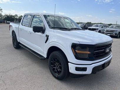 New 2025 Ford F150 XLT w/ Equipment Group 302A MID