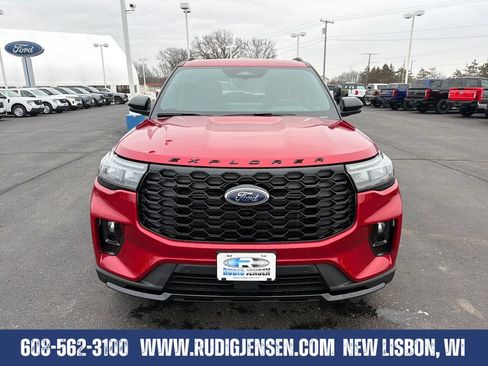 New 2026 Ford Explorer ST-Line w/ ST-Line Street Pack AWD/4WD image 8