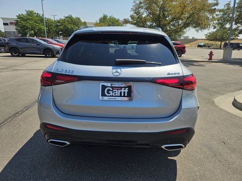 Used 2023 Mercedes-Benz GLC 300 4MATIC image 7