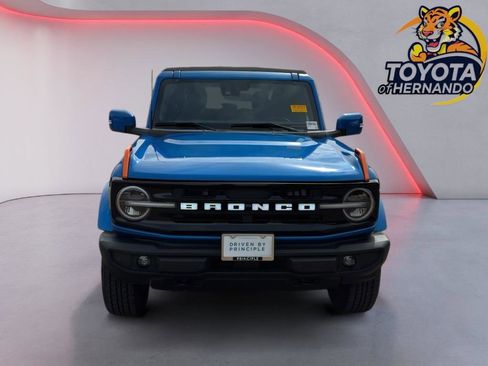 Used 2023 Ford Bronco Outer Banks image 2