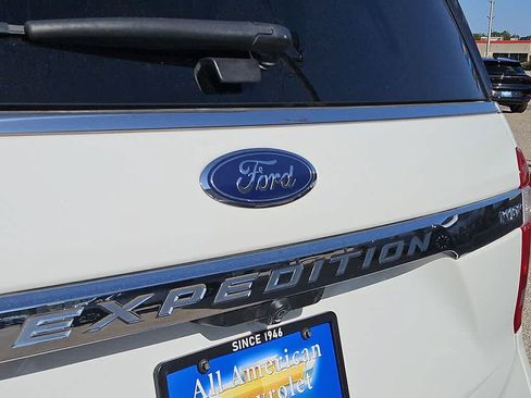 Used 2021 Ford Expedition Max XLT RWD image 11