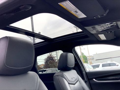 Used 2021 Cadillac XT5 Premium Luxury AWD/4WD image 22