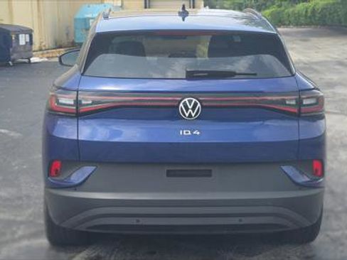 Used 2022 Volkswagen ID.4 Pro S RWD image 6