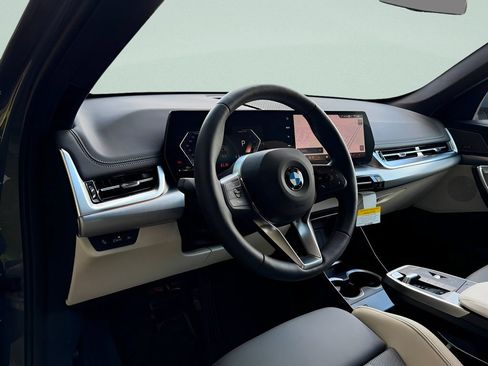New 2026 BMW X1 xDrive28i w/ Convenience Package AWD/4WD image 9
