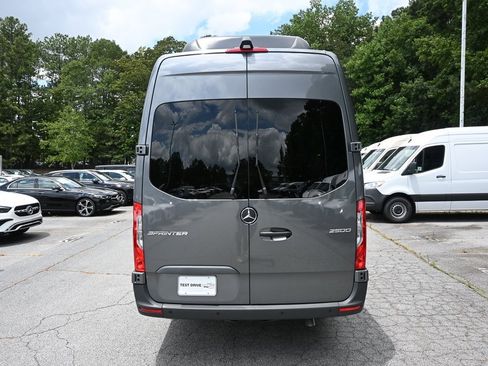 Used 2025 Mercedes-Benz Sprinter 2500 image 29