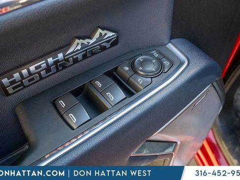 Used 2023 Chevrolet Silverado 1500 High Country w/ Z71 Off-Road Package image 18