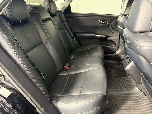 Used 2014 Toyota Avalon XLE Touring FWD image 28