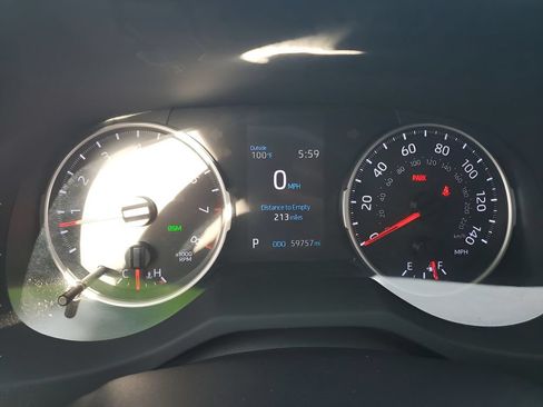 Used 2019 Toyota RAV4 XLE w/ Convenience Package AWD/4WD image 22