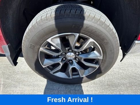 Used 2024 Chevrolet Silverado 1500 LT RWD image 20