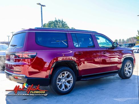 Used 2022 Jeep Wagoneer Series II image 10