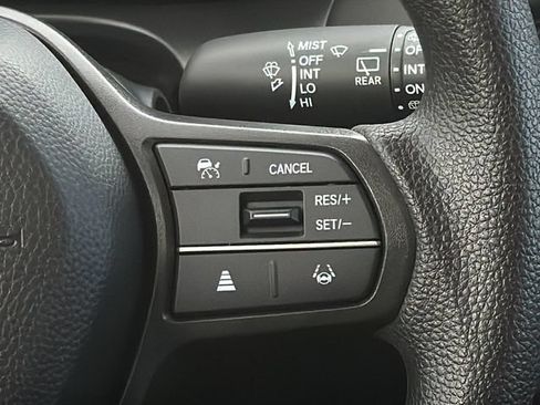 Used 2026 Honda HR-V LX image 19