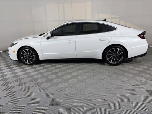 Used 2022 Hyundai Sonata Limited w/ Cargo Package image 4