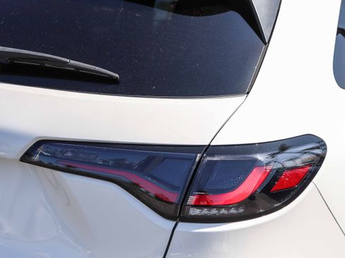 Certified 2024 Honda HR-V Sport image 9