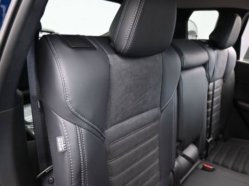 New 2026 Mitsubishi Outlander SE image 37