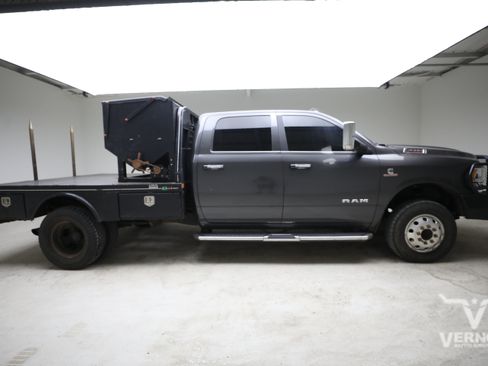 Used 2021 RAM 3500 Lone Star w/ Level 1 Equipment Group AWD/4WD image 5