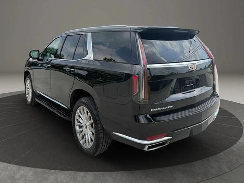 Used 2023 Cadillac Escalade Premium Luxury w/ LPO, Floor Liner Package AWD/4WD image 5
