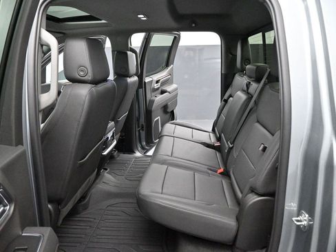 Used 2026 GMC Sierra 1500 Elevation w/ Elevation Premium Package AWD/4WD image 30