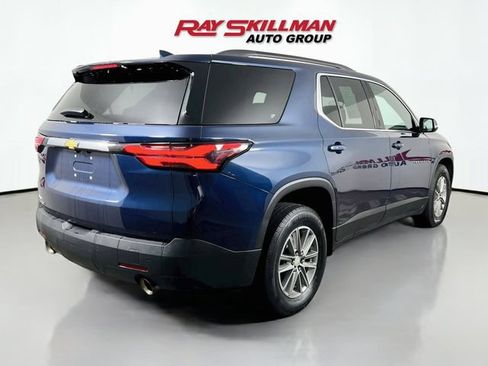 Used 2023 Chevrolet Traverse LT AWD/4WD image 7
